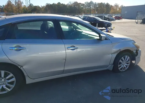 2014 Nissan Altima 2.5 S from USA, damaged, VIN 1N4AL3AP9EN225459